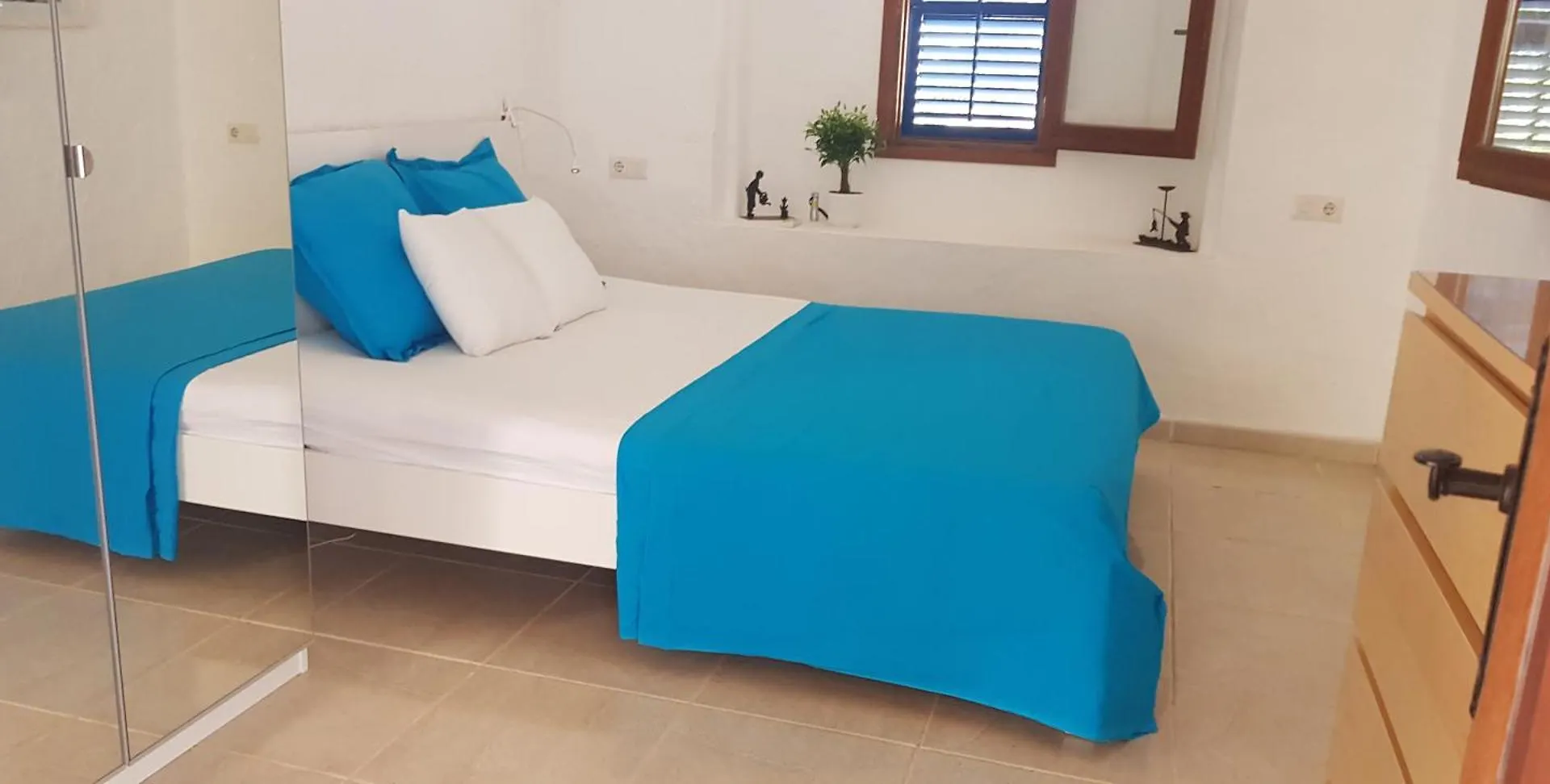 Can Xica Sant Josep de sa Talaia Homestay
